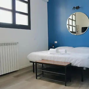 Appartamento Smart And Comfy - Via Repubblica Di San Marino, Milano